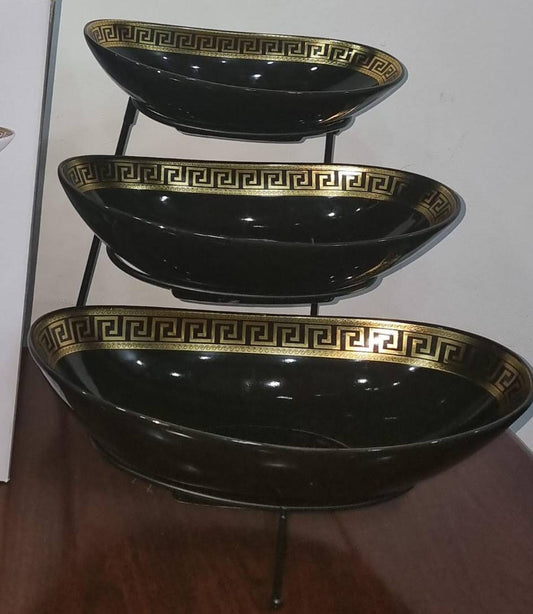 JD8302-Y482 set of 3 ceramic fruit plates on black metal rack