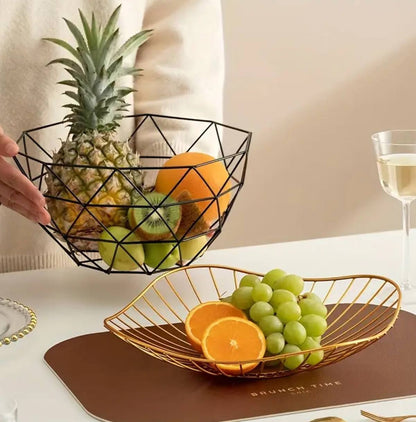 Geometric metallic storage holder