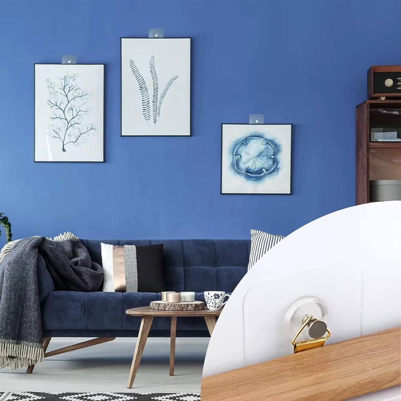 Seamless Sticky Wall Hook