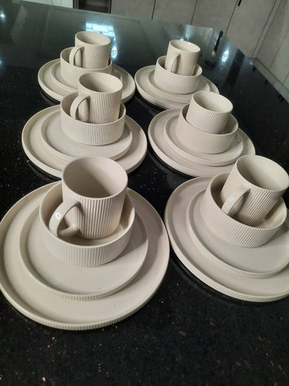 Elegant  European Porcelain Dinner set