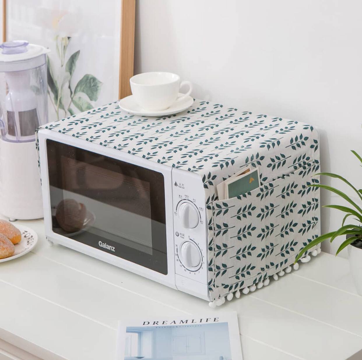 Microwave dust cover