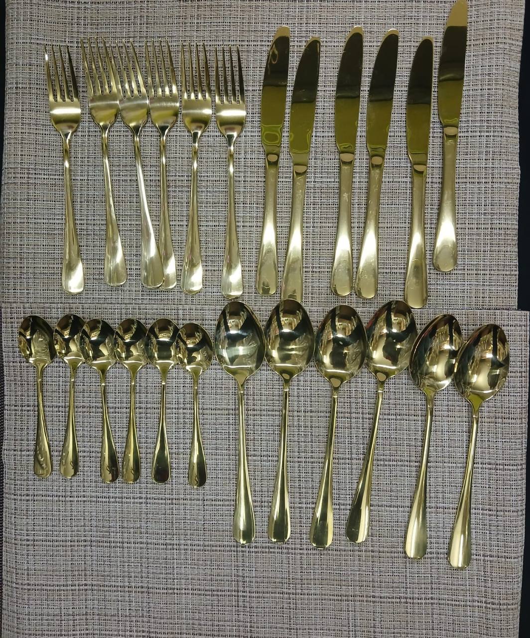 24Pcs Gold cutlery set