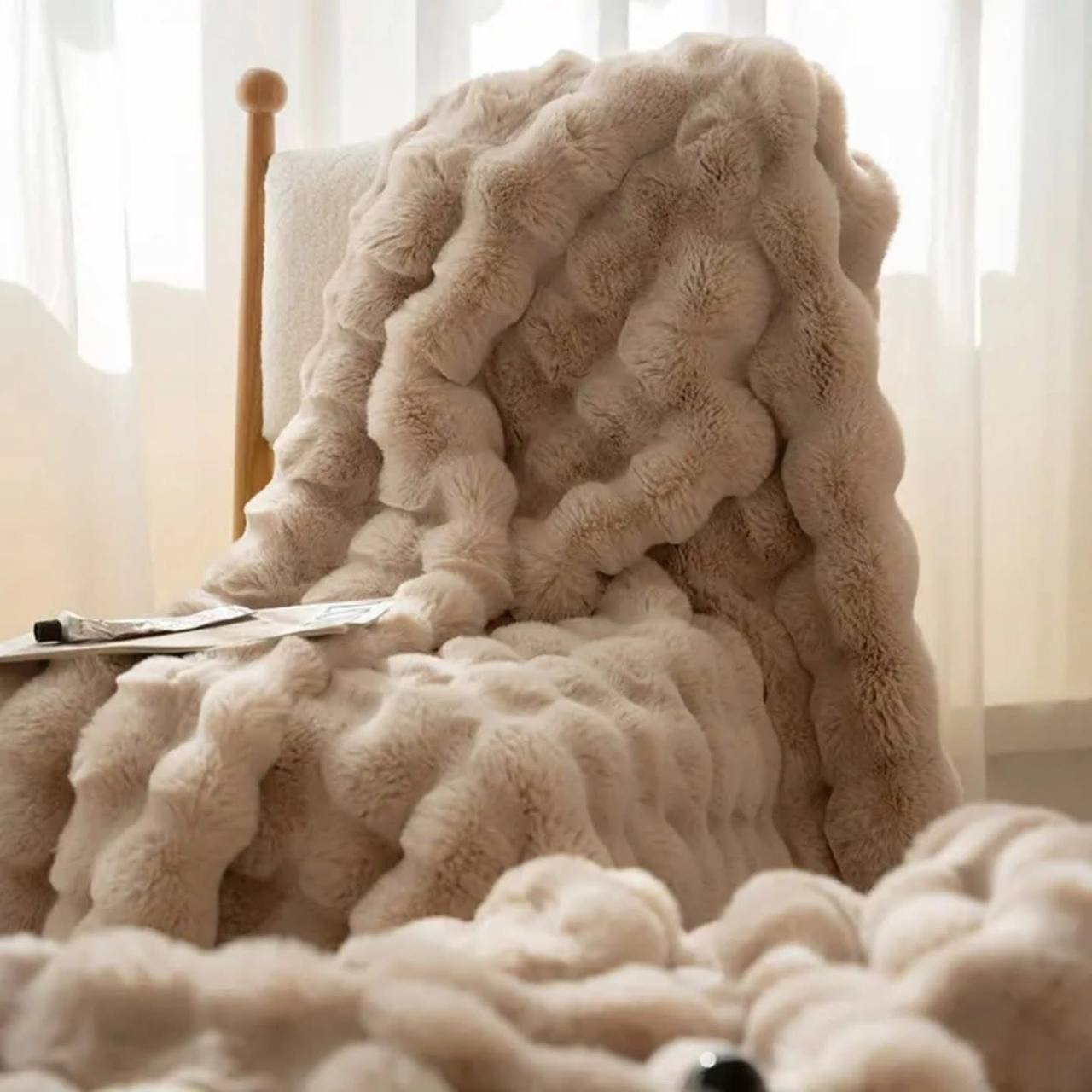 Soft Bubble Winter Throw Blanket Plain