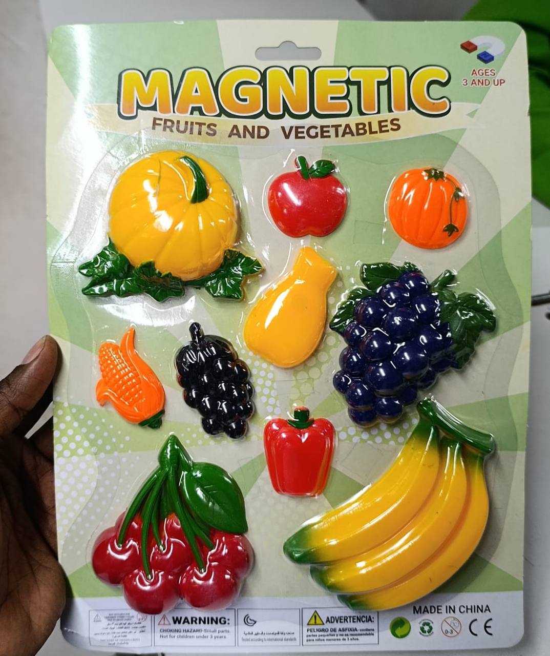 10 piece Cute Decorative and Educational Magnetic Fruit  and vegetables Fridge Stickers/ Memo Holders