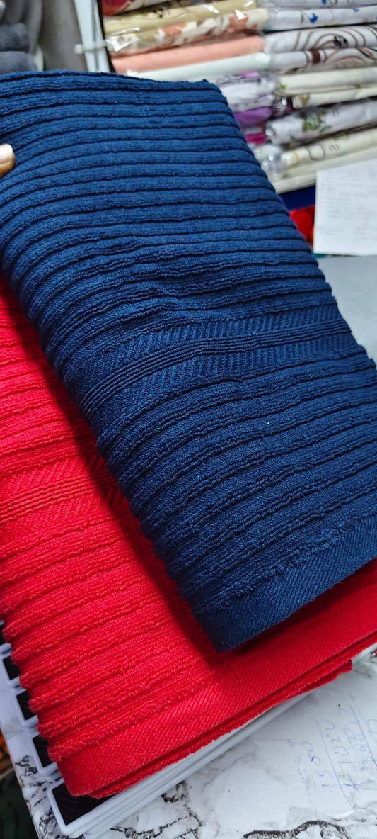 Medium cotton towels