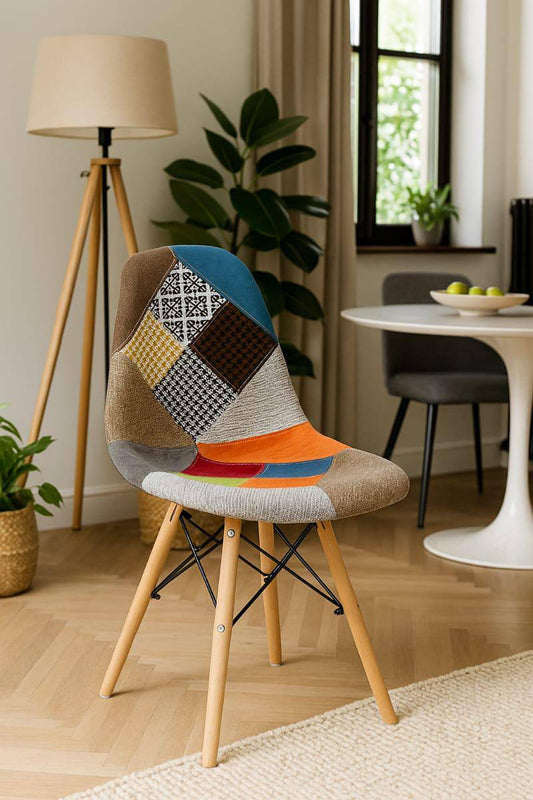 Patchwork Eames  chair 
Pedestal Dining Table