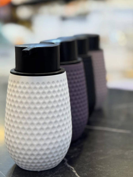 Hard plastic luxury Lotion pump bottle for kitchen/ bathroom countertops / shower gel/ decorative soap dispenser