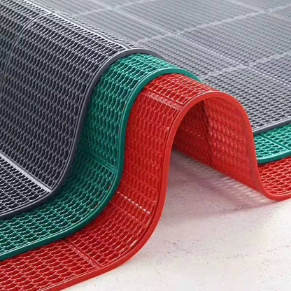 Perforated S mat
