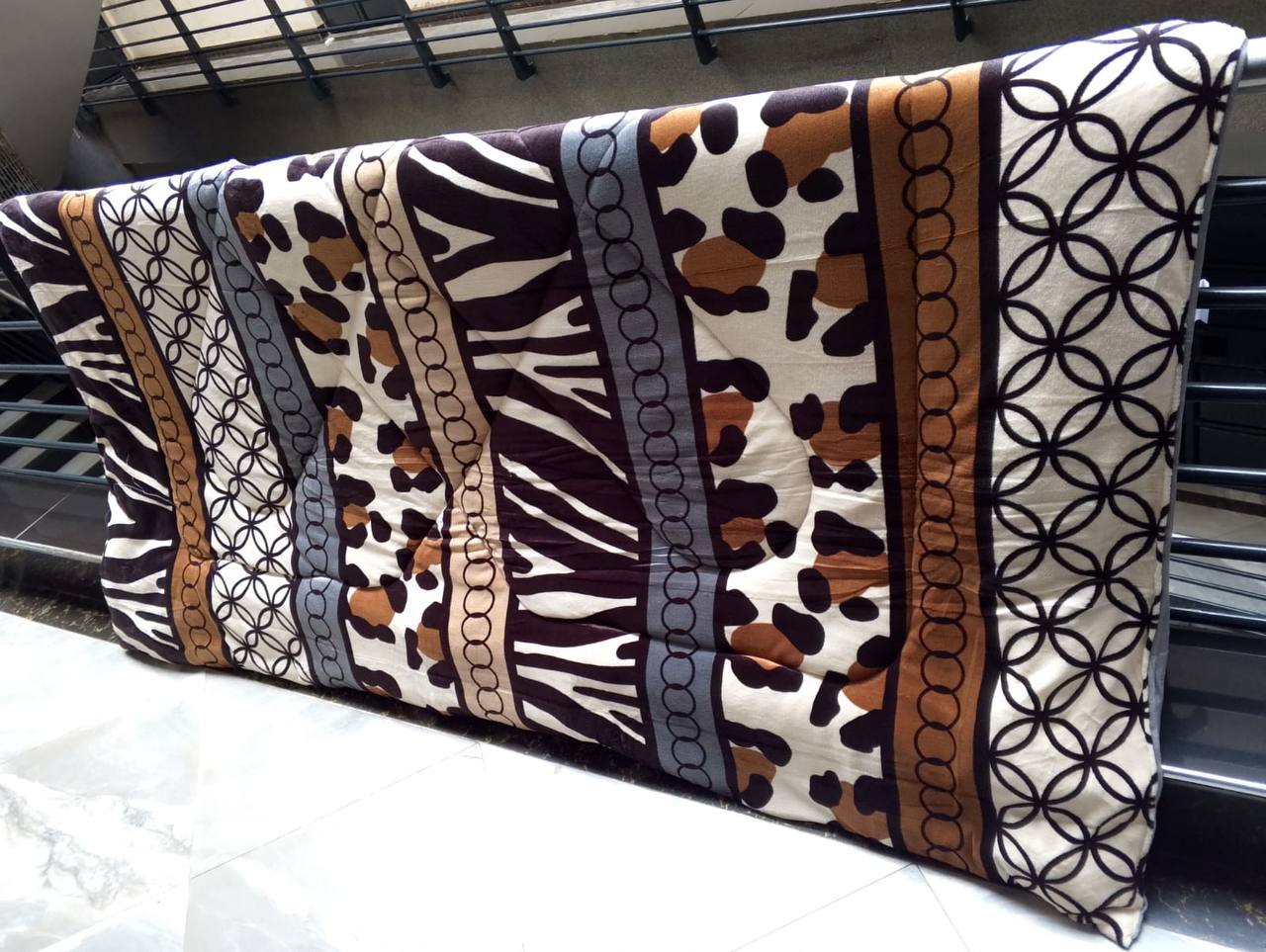 Warm Single Woolen Blankets