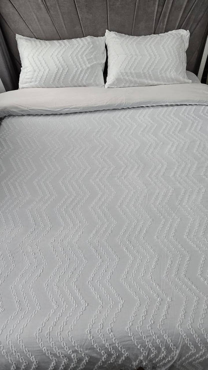 3pc Tufted  Wave Duvet cover setl