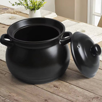 Porcelain Cooking pot.