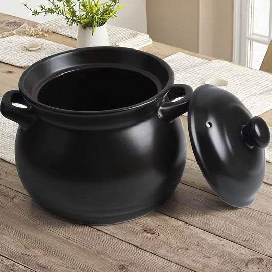 Porcelain Cooking pot.